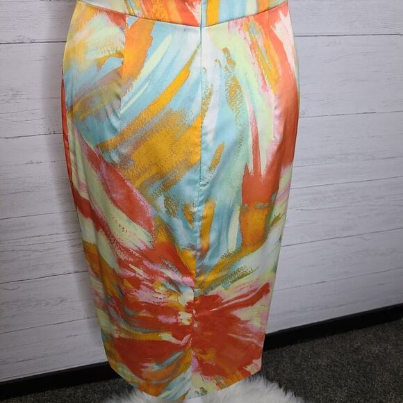 Tahari Sleeveless Multi Colored Print Dress Size 6 Petite - Picture 10 of 12